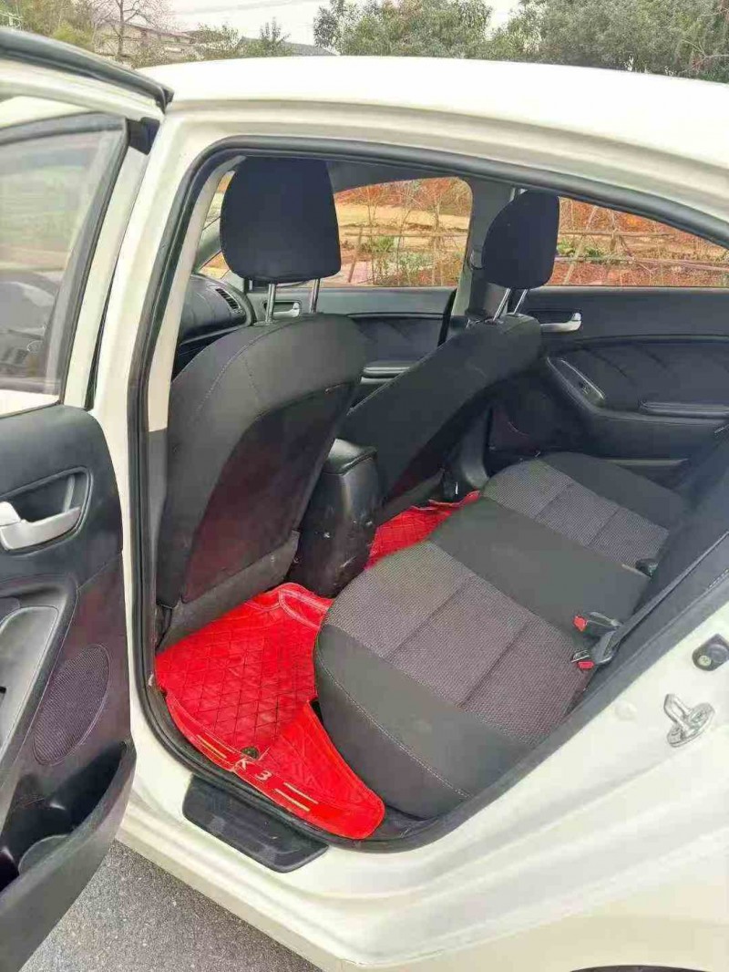 衡阳17年起亚K36