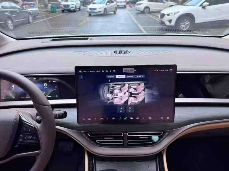 常德23年腾势D94