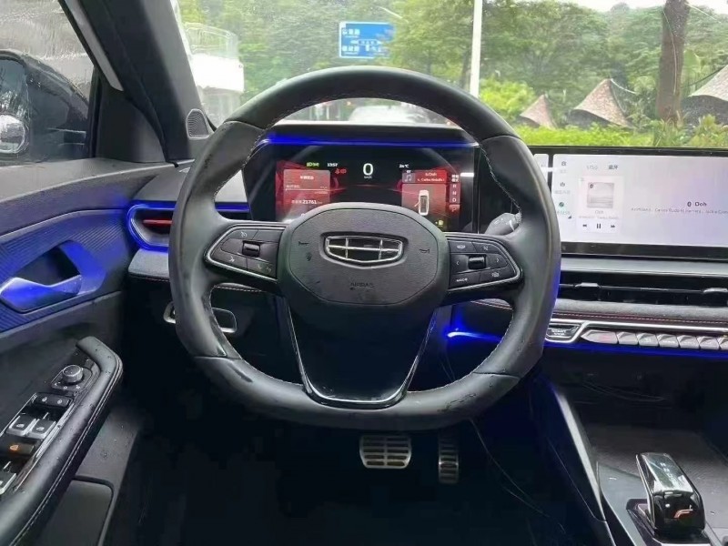 深圳23年吉利缤瑞8