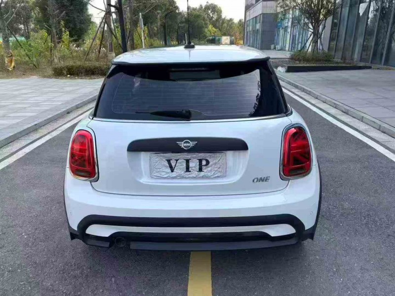 岳阳24年宝马迷你8