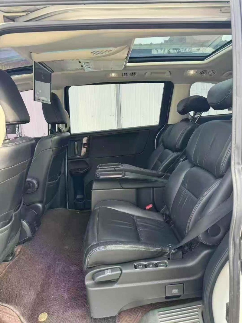 枣庄19年本田艾力绅3