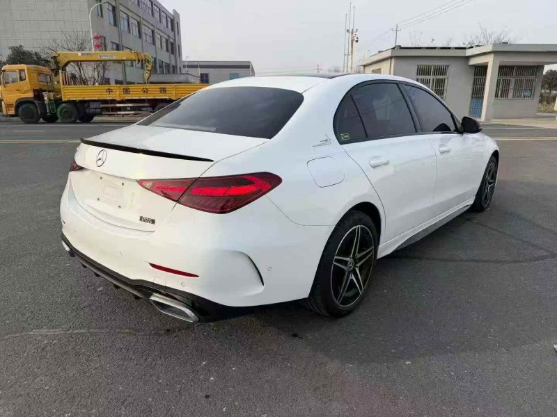 淮安23年奔驰C8