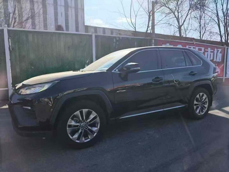 呼伦贝尔20年丰田威兰达3