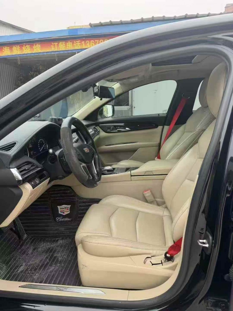 济宁18年凯迪拉克CT64