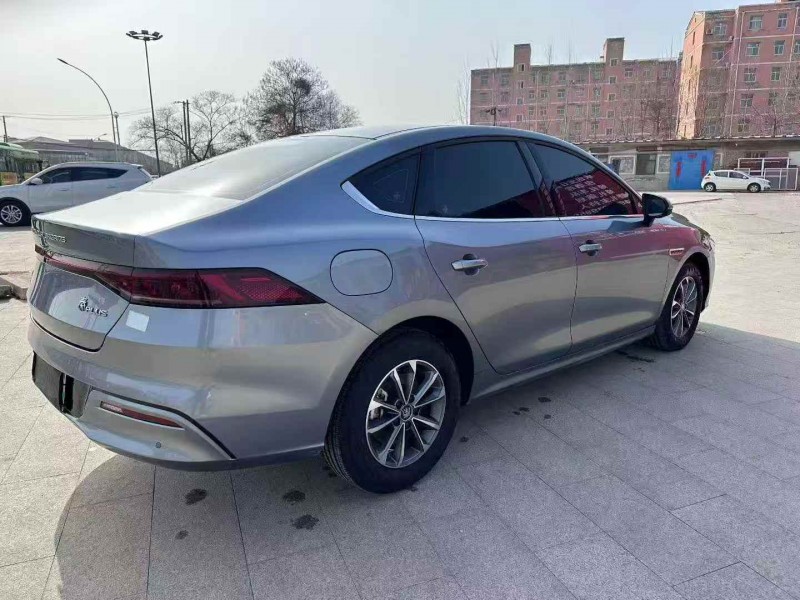 保定24年比亚迪秦7