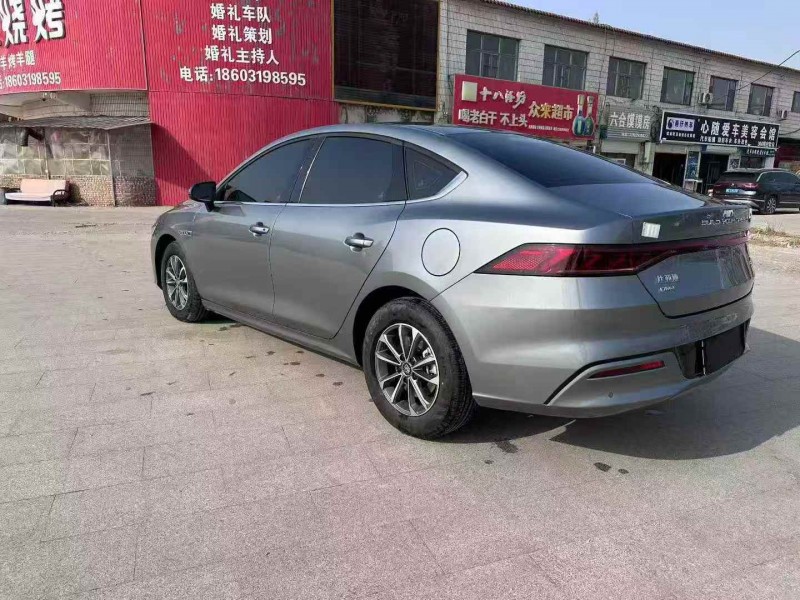 保定24年比亚迪秦8