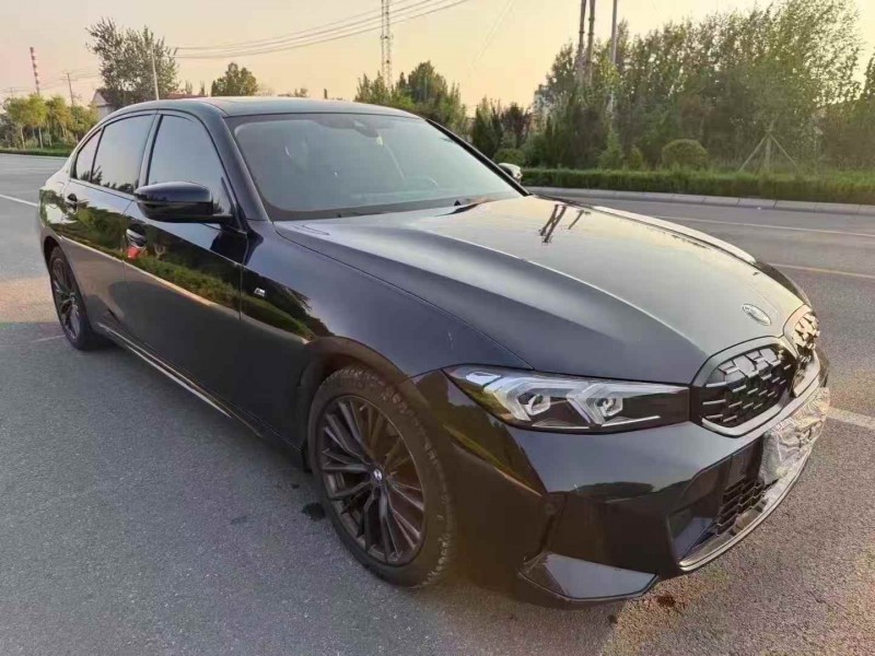 济宁23年宝马3系3