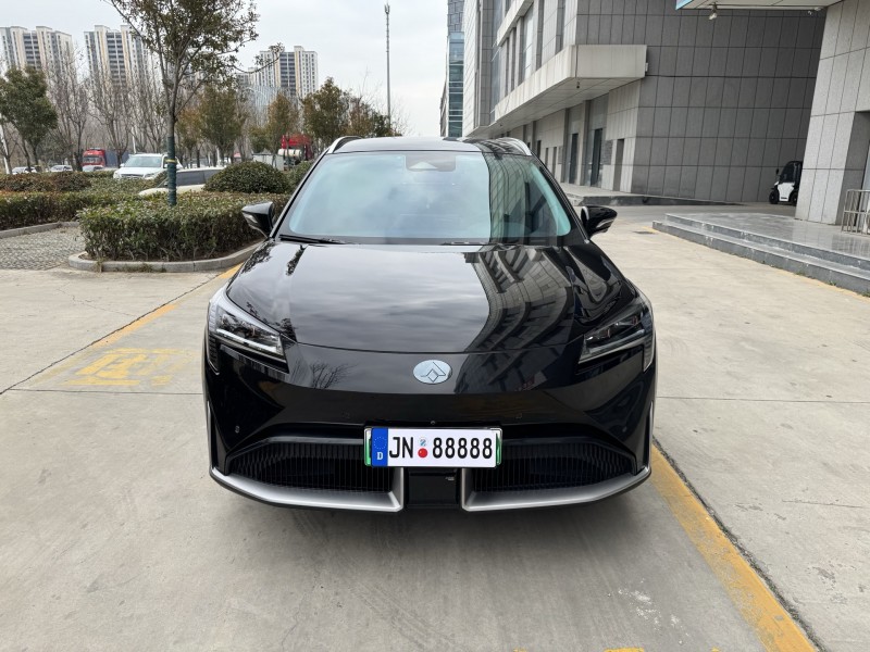 济宁22年传祺LXplus1