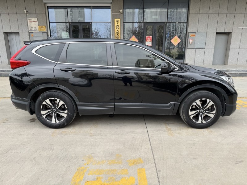 济宁19年本田CRV3