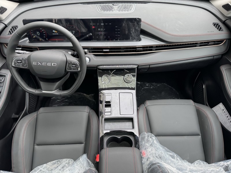 济宁25年奇瑞星途3