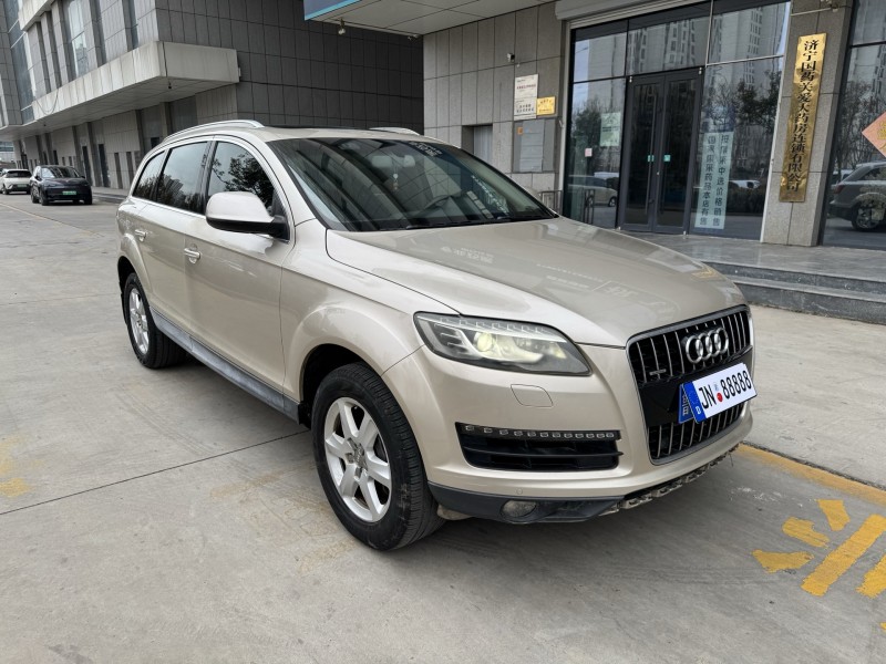 济宁14年奥迪Q73