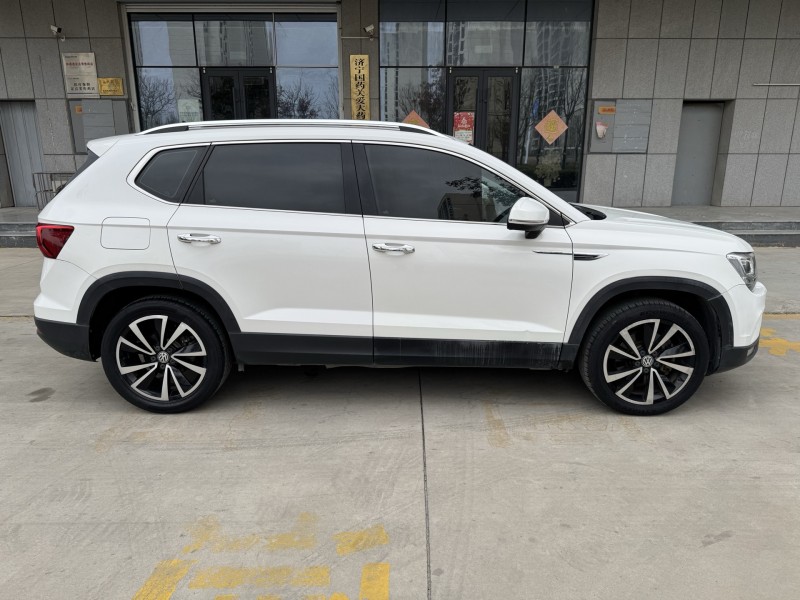 济宁19年大众途岳8