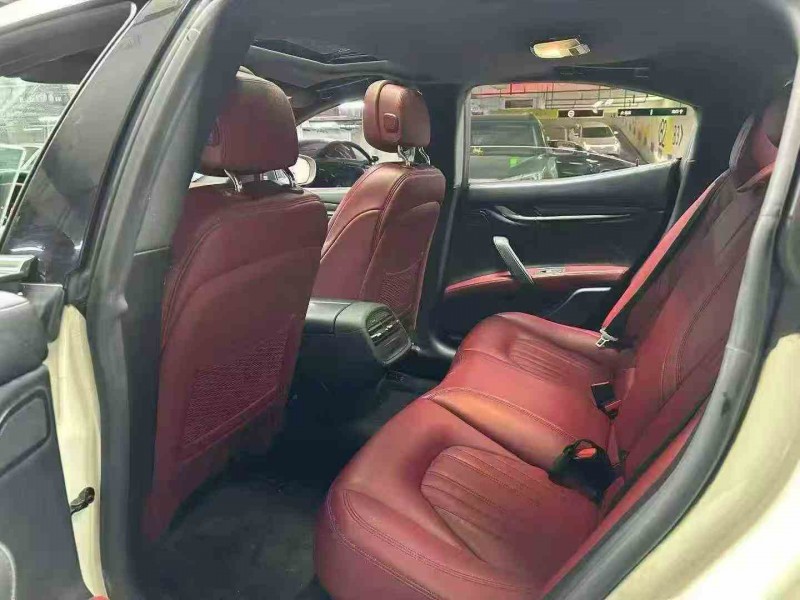 泸州21年玛莎拉蒂Ghibli6