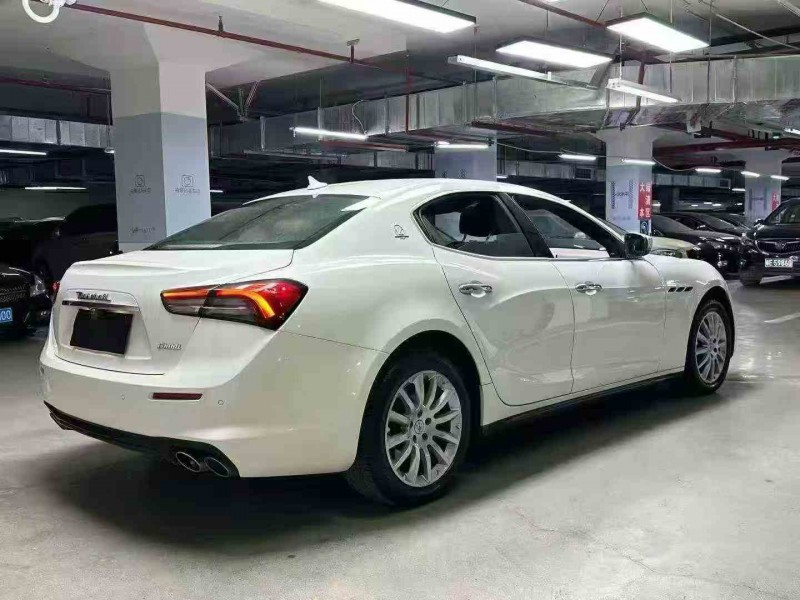 泸州21年玛莎拉蒂Ghibli8