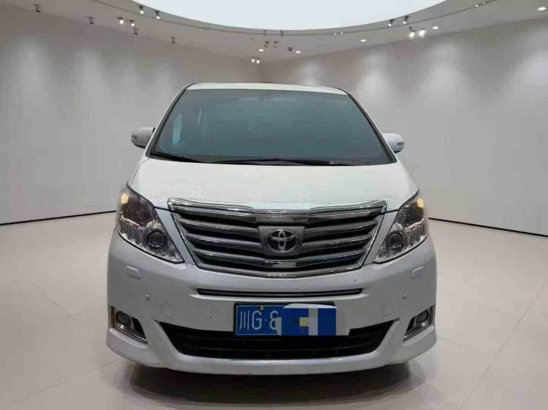 泸州16年丰田埃尔法1