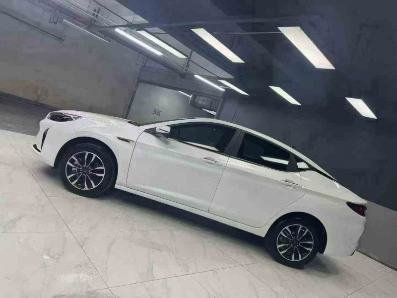 内江24年江淮爱跑3