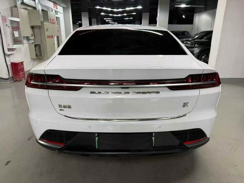 昆明23年比亚迪汉4