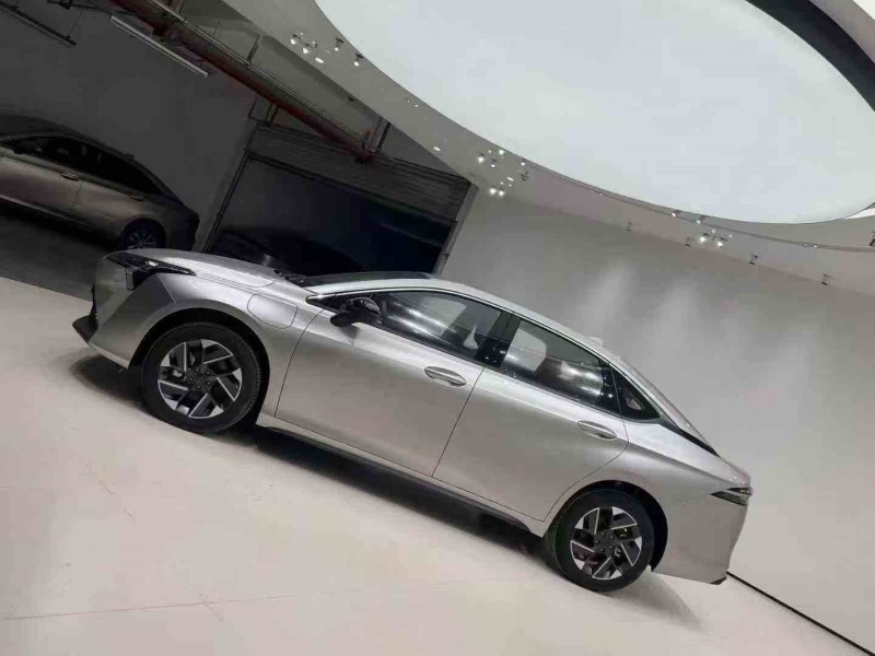 泸州25年传祺埃安S3