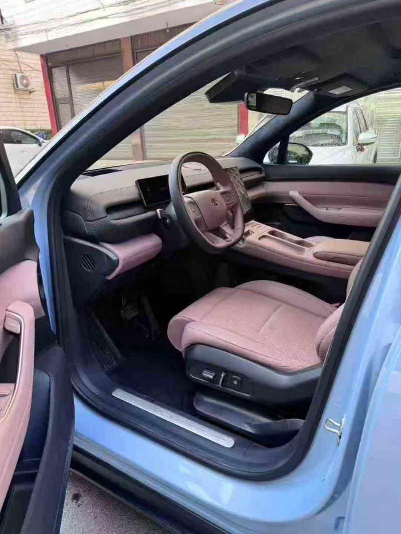 湘潭25年蔚来ES64