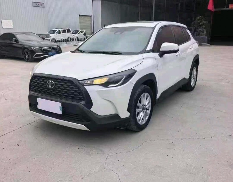 安阳23年丰田锐放3