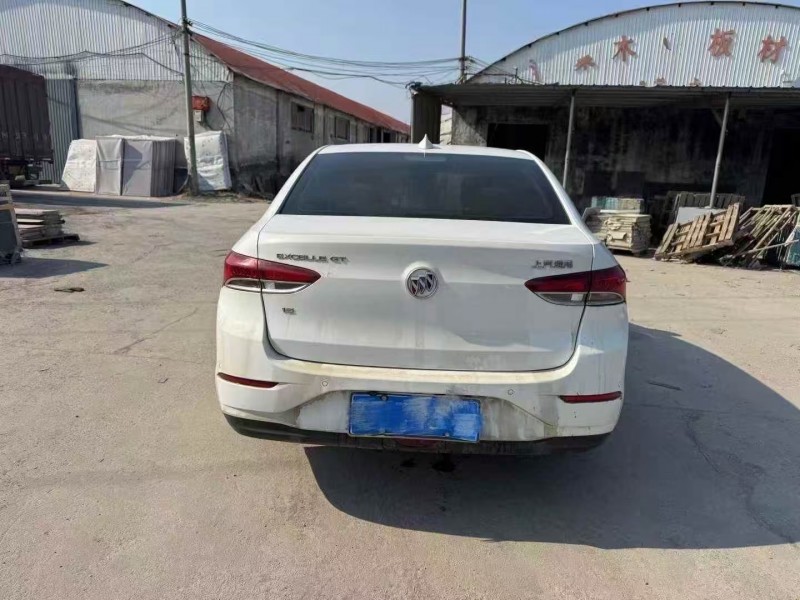 菏泽18年别克英朗6