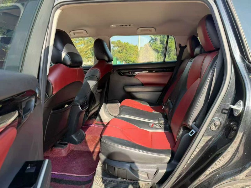 汕头21年丰田汉兰达6