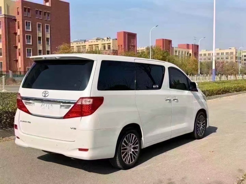 菏泽14年丰田埃尔法6