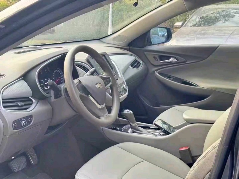 广州17年雪佛兰迈锐宝6