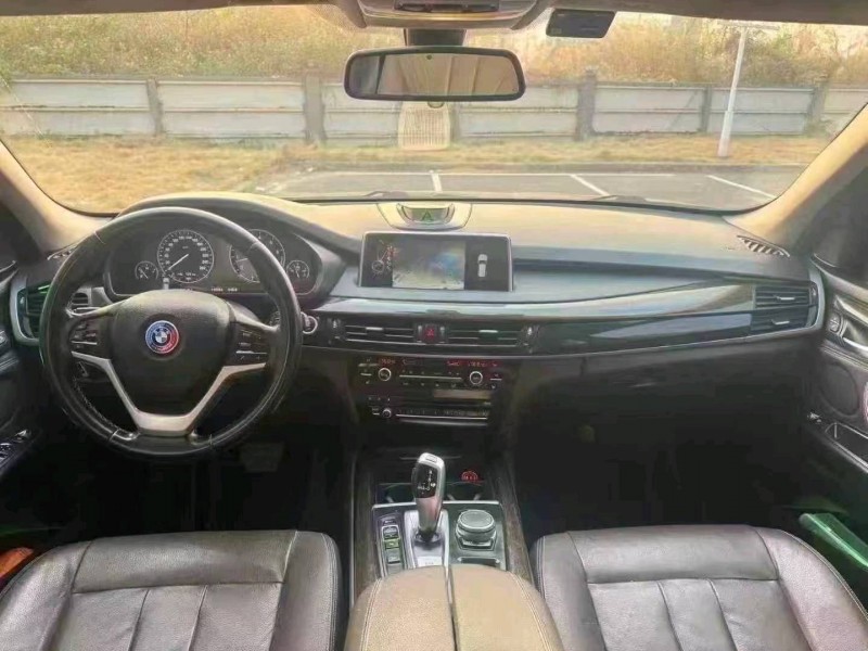 广州15年宝马X57