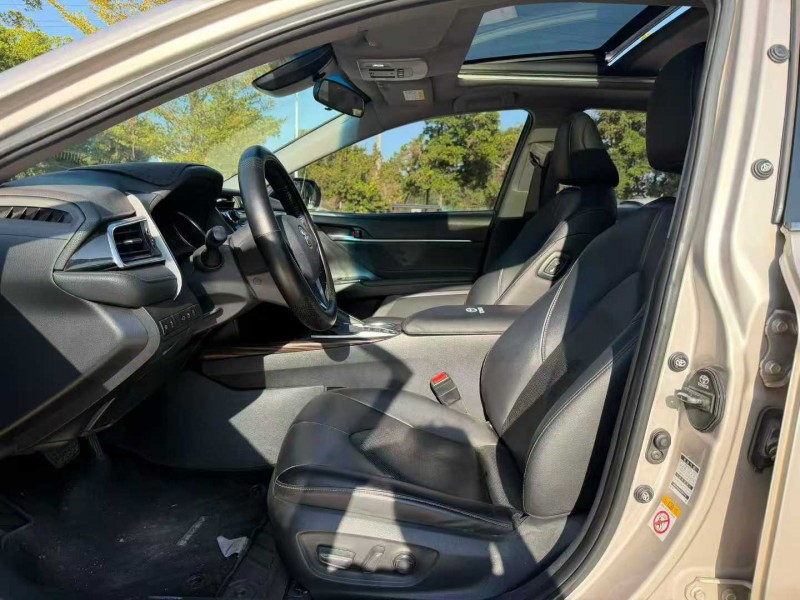 汕头18年丰田凯美瑞4