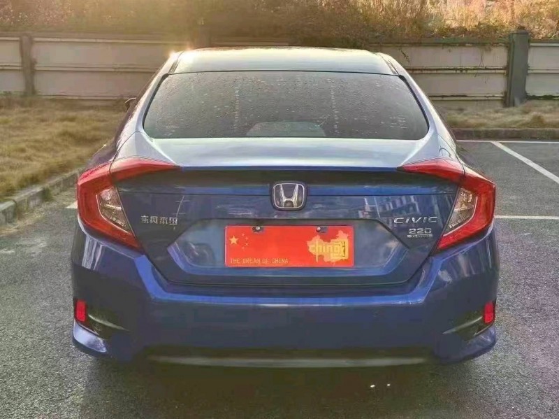 广州19年本田思域4