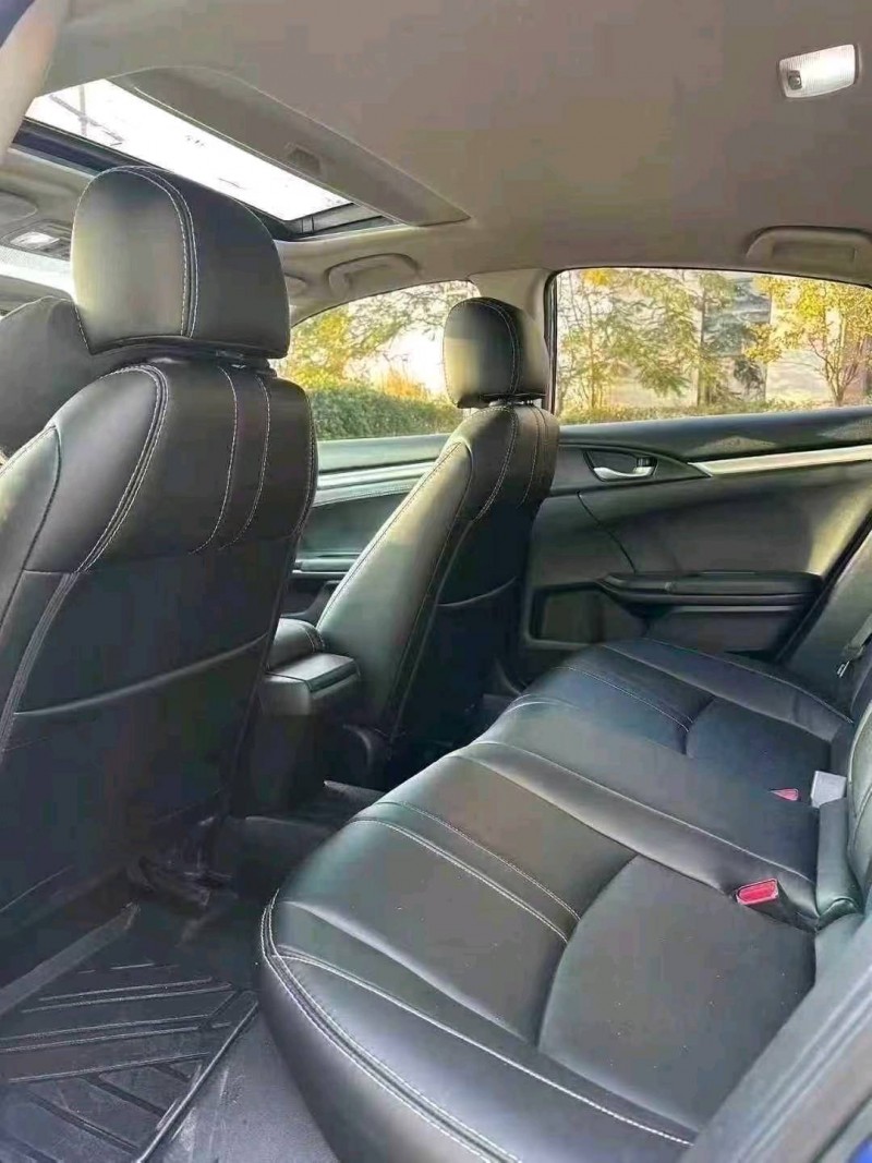 广州19年本田思域8