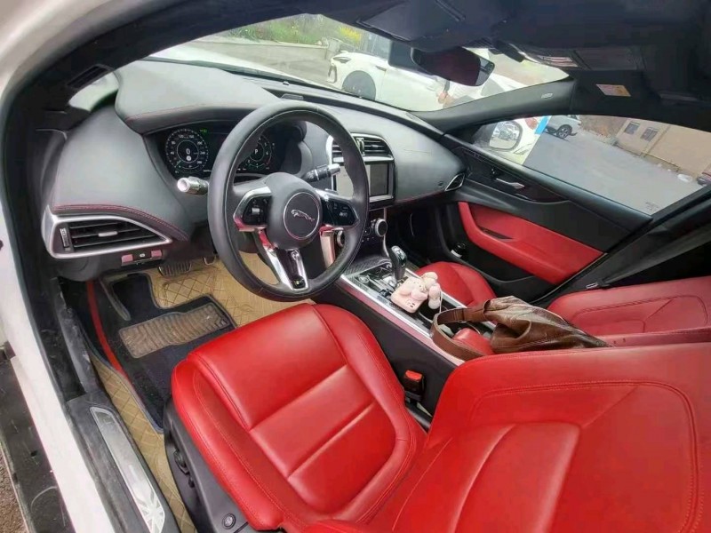 保山21年捷豹XEL3