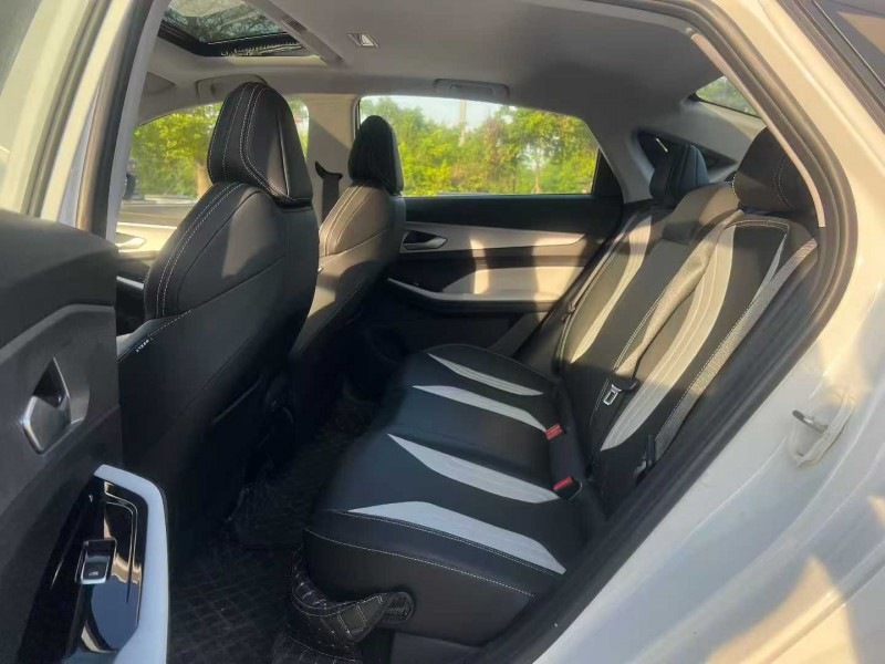 汕头24年吉利缤瑞6