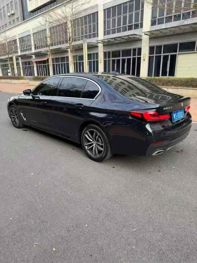 广州23年宝马5系4