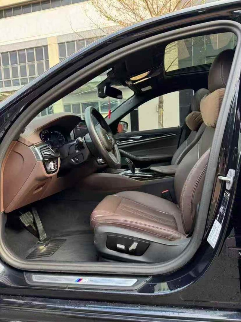 广州23年宝马5系8