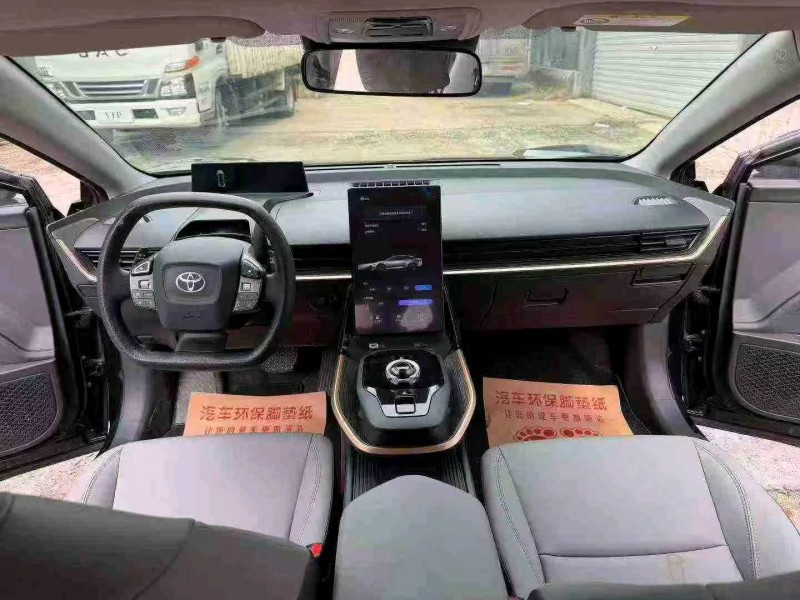 徐州24年丰田BZ3Pro8