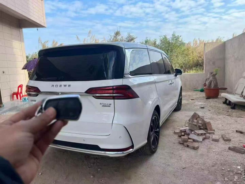 广州21年荣威IMAX84