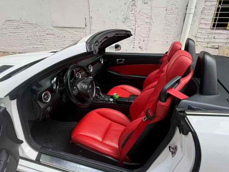 广州12年奔驰SLK5