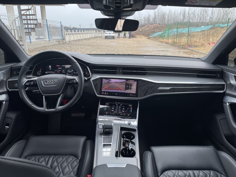 郑州25年奥迪A6L9