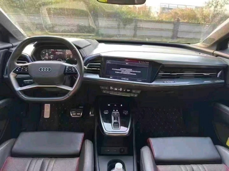 广州23年奥迪Q59