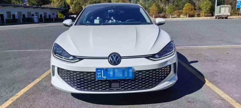 曲靖25年大众凌渡1