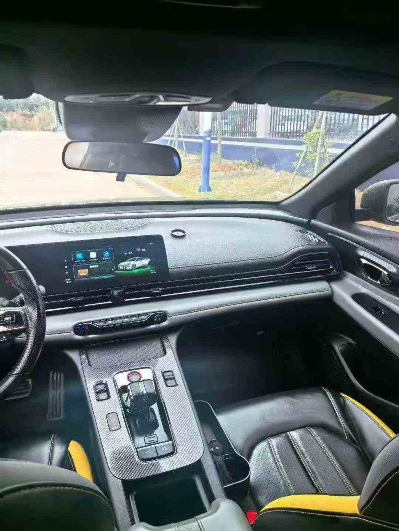 北海22年传祺影豹3