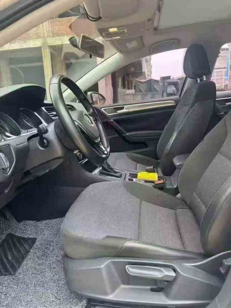 贵港18年大众高尔夫5