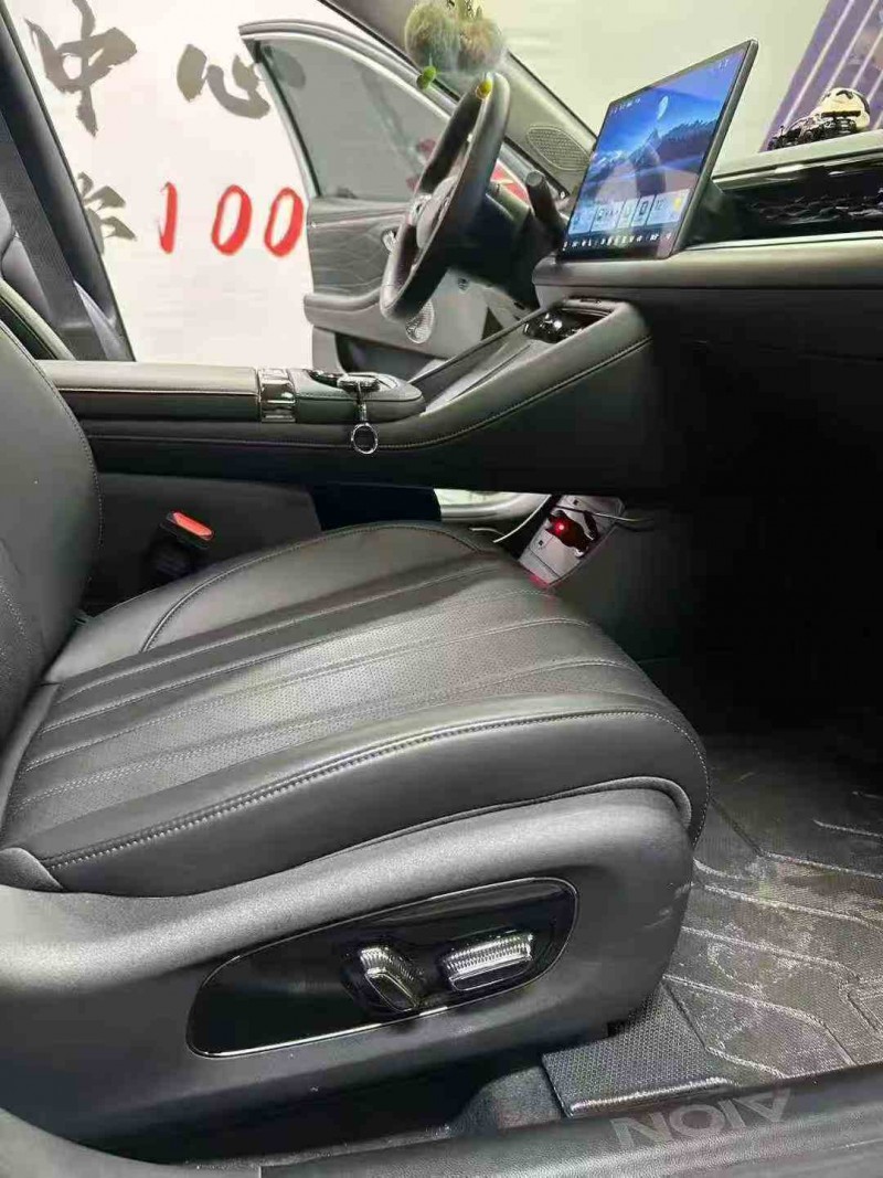 内江25年传祺埃安RT6