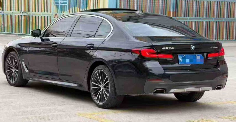 泉州23年宝马5系8