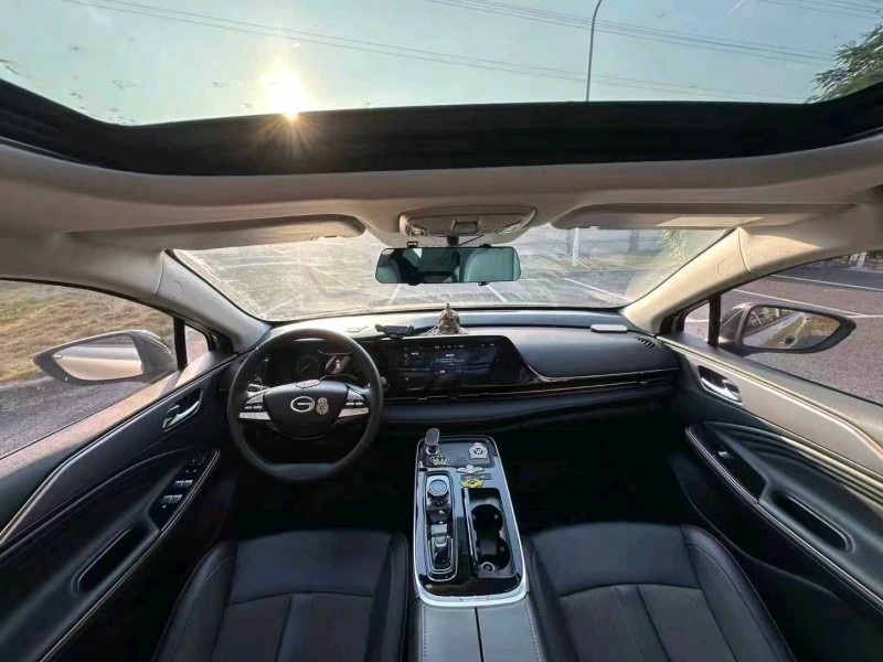 广州24年传祺埃安S8