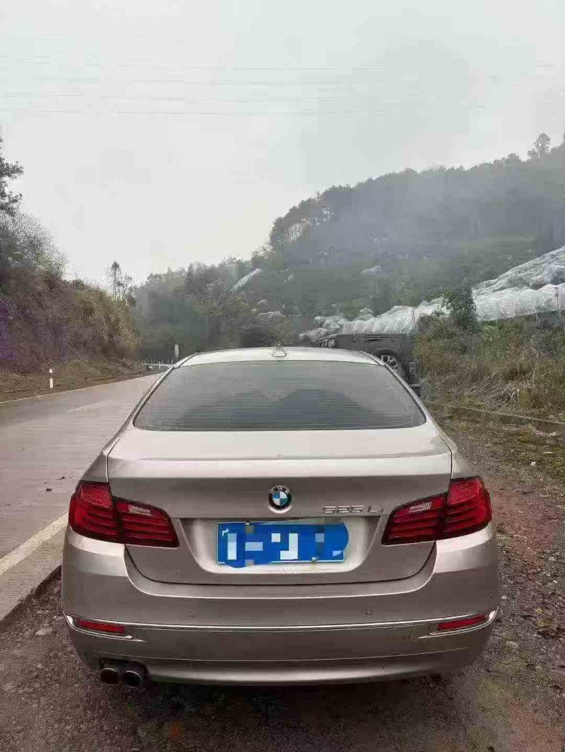 贵港15年宝马4系9