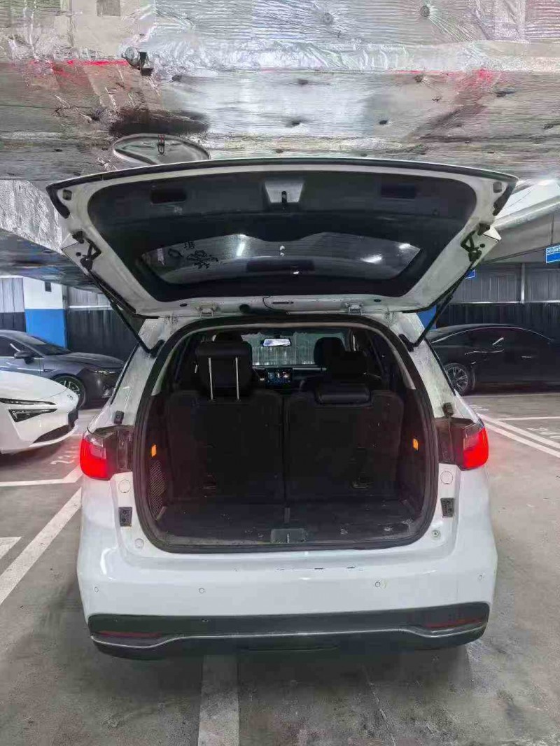 德阳19年比亚迪宋MAX6