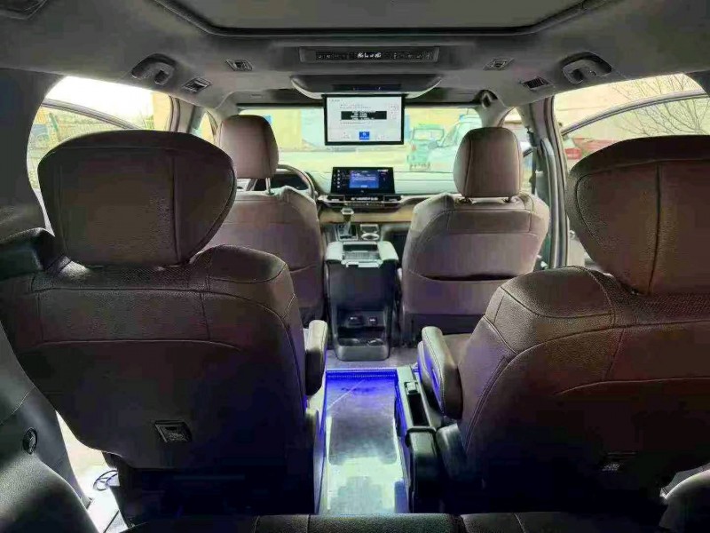 徐州23年丰田格瑞维亚7